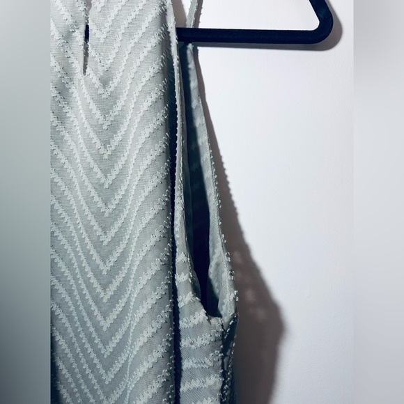 Tiered Green Cottage Keyhole Tank Top Blouse. - Picture 7 of 11